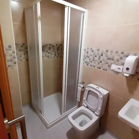 Hospedaxe Casa Avelina بيت ضيافة *