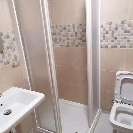 Hospedaxe Casa Avelina بيت ضيافة